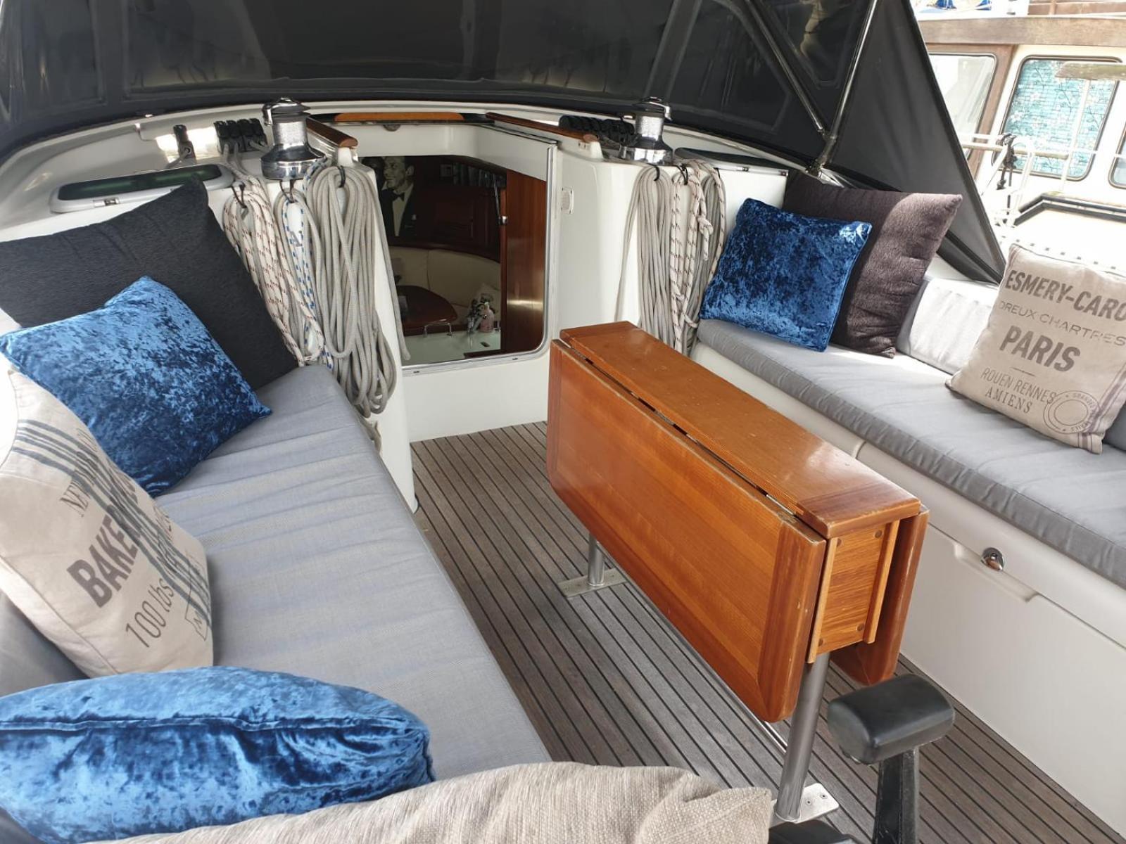 Luxury Yacht Stay "White Dove" Sleeps 6 Гібралтар Екстер'єр фото